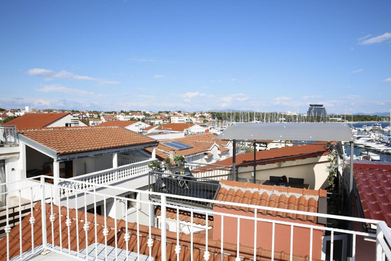 Holiday Home Yan With Bay View Водице Екстериор снимка